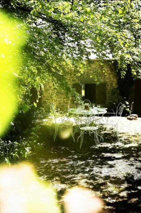 Relax With Art And Nature Mellionnec Exteriör bild